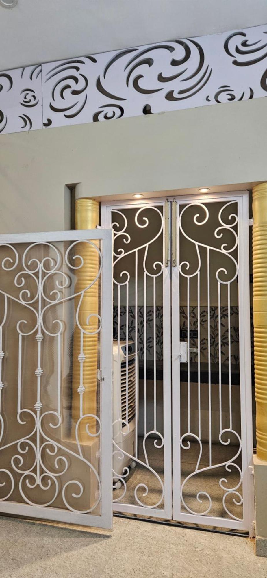 Blessing'S Home Stay 4 Bedroom Luxury Villa Λάκναου Εξωτερικό φωτογραφία